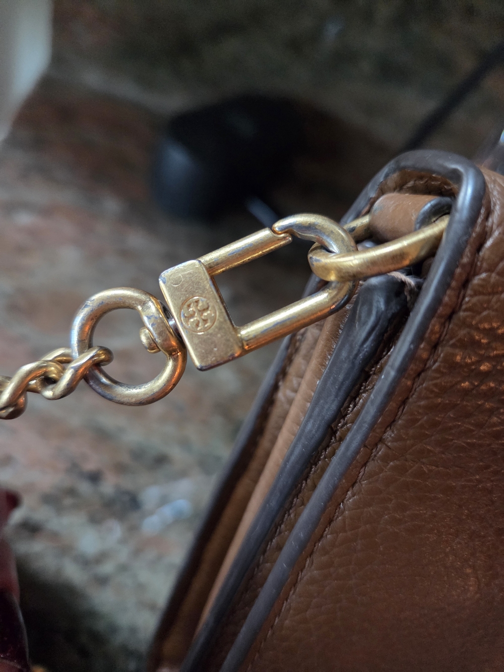 Tory Burch Brown Leather Crossbody Bag with Gold Chain - Picture 3 of 6